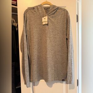 Patagonia men’s heathered Gray Long Sleeve lightweight hoodie.  Brand new